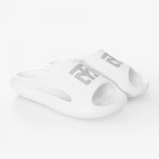 Mooto AC Terlik Beyaz